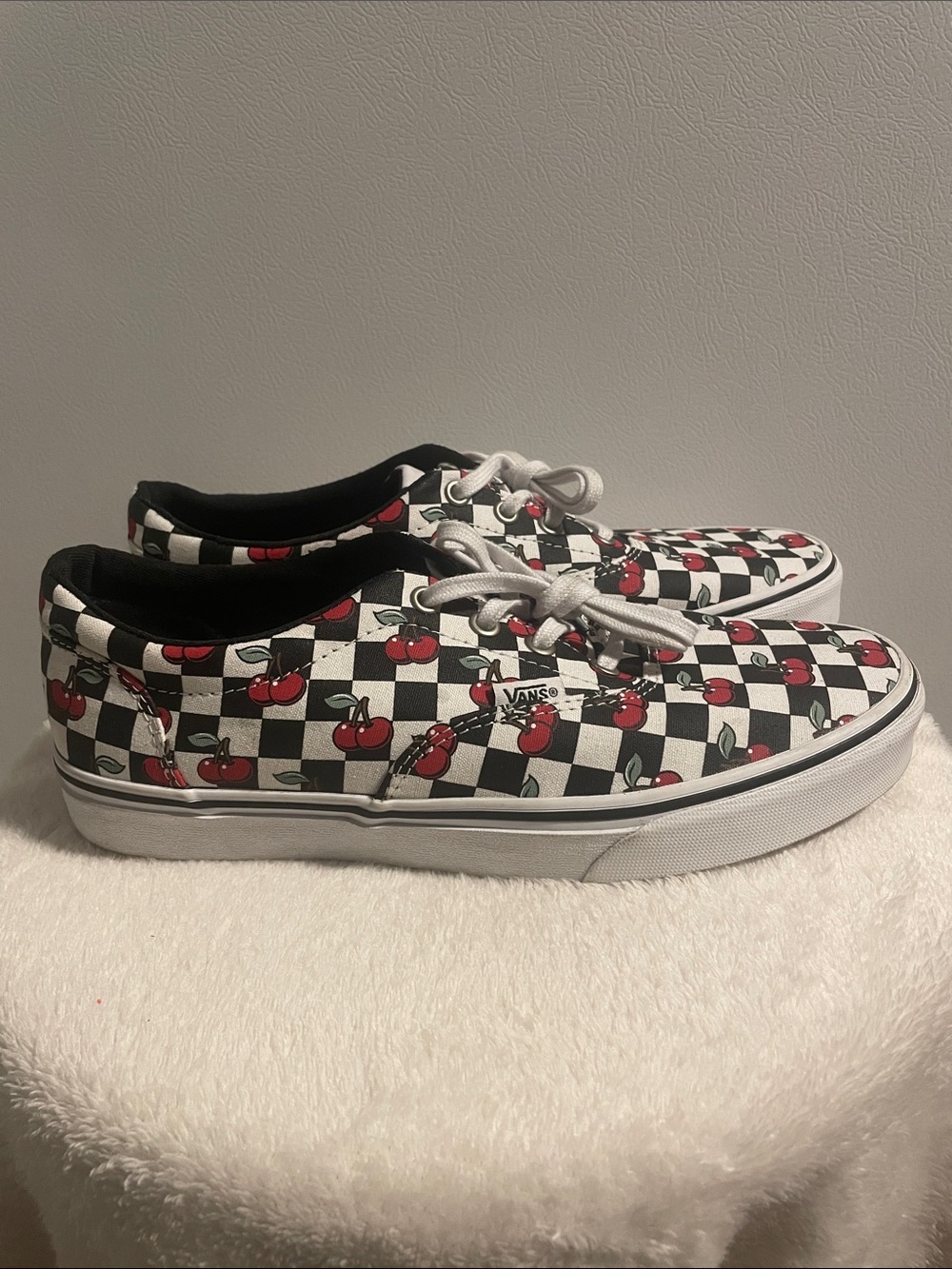 Vans Kids Checkerboard Cherry Canvas Sneakers - Black/White/Red - Picture 4 of 8